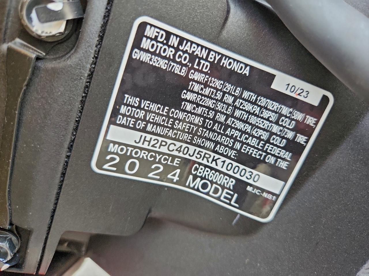 Honda Cbr Cycle Rr Image 3