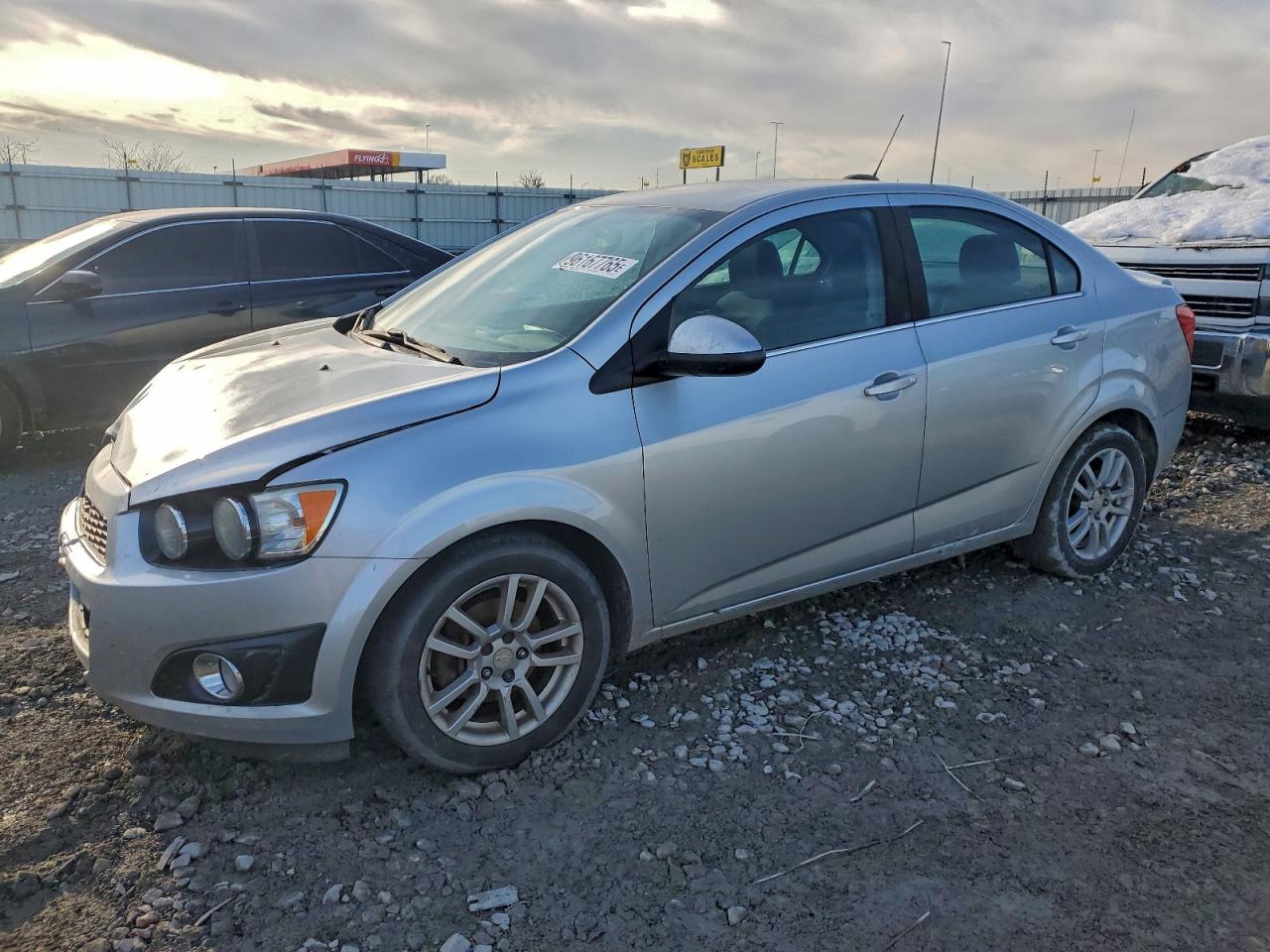 Chevrolet Sonic Lt Image 1