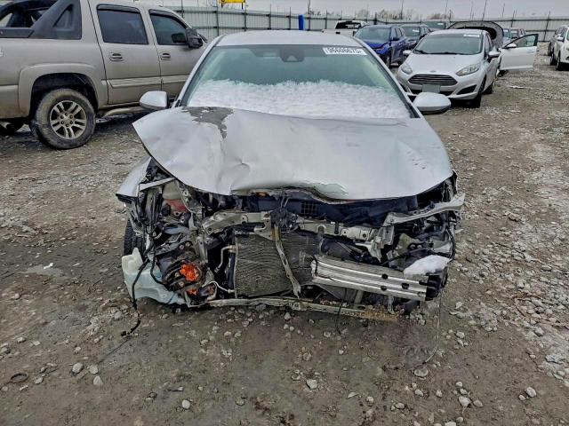 Toyota Corolla Le Image 7