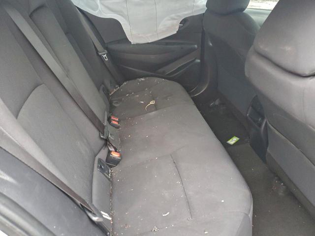 Toyota Corolla Le Image 12