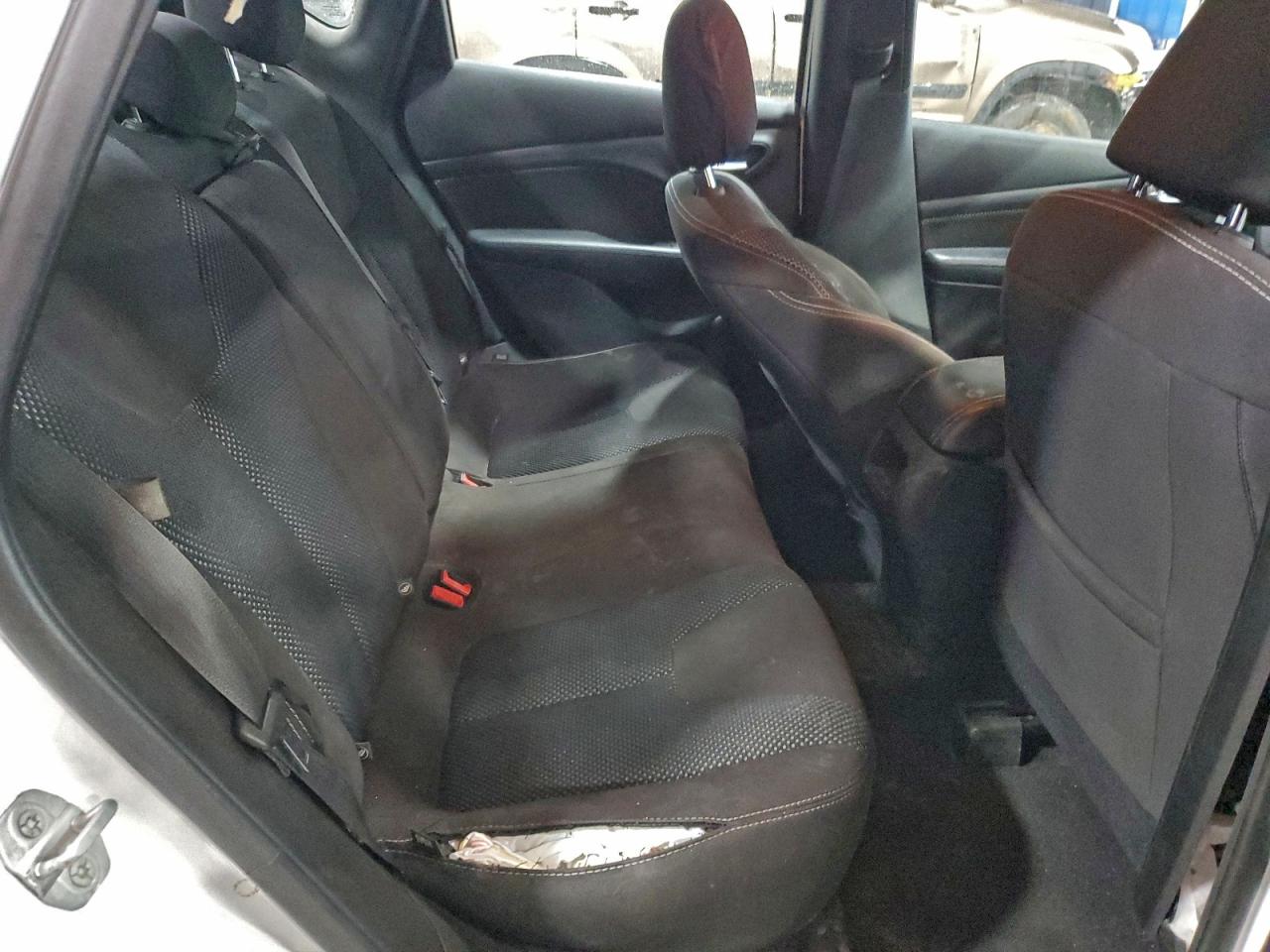 Dodge Dart Sxt Image 2