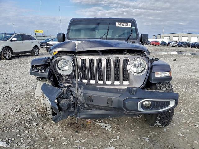 Jeep Wrangler Sahara Image 5