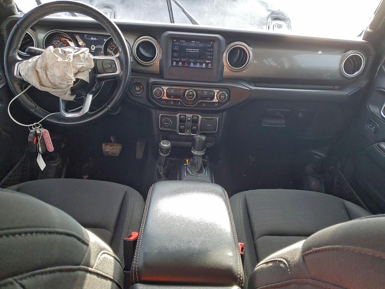 Jeep Wrangler Sahara Image 9