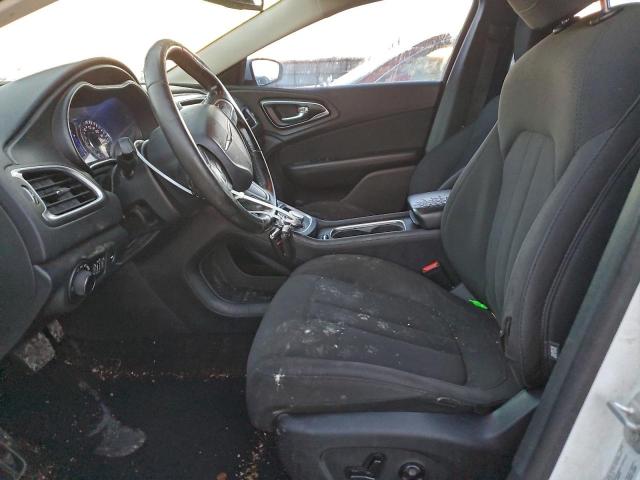 Chrysler 200 Limited Image 9