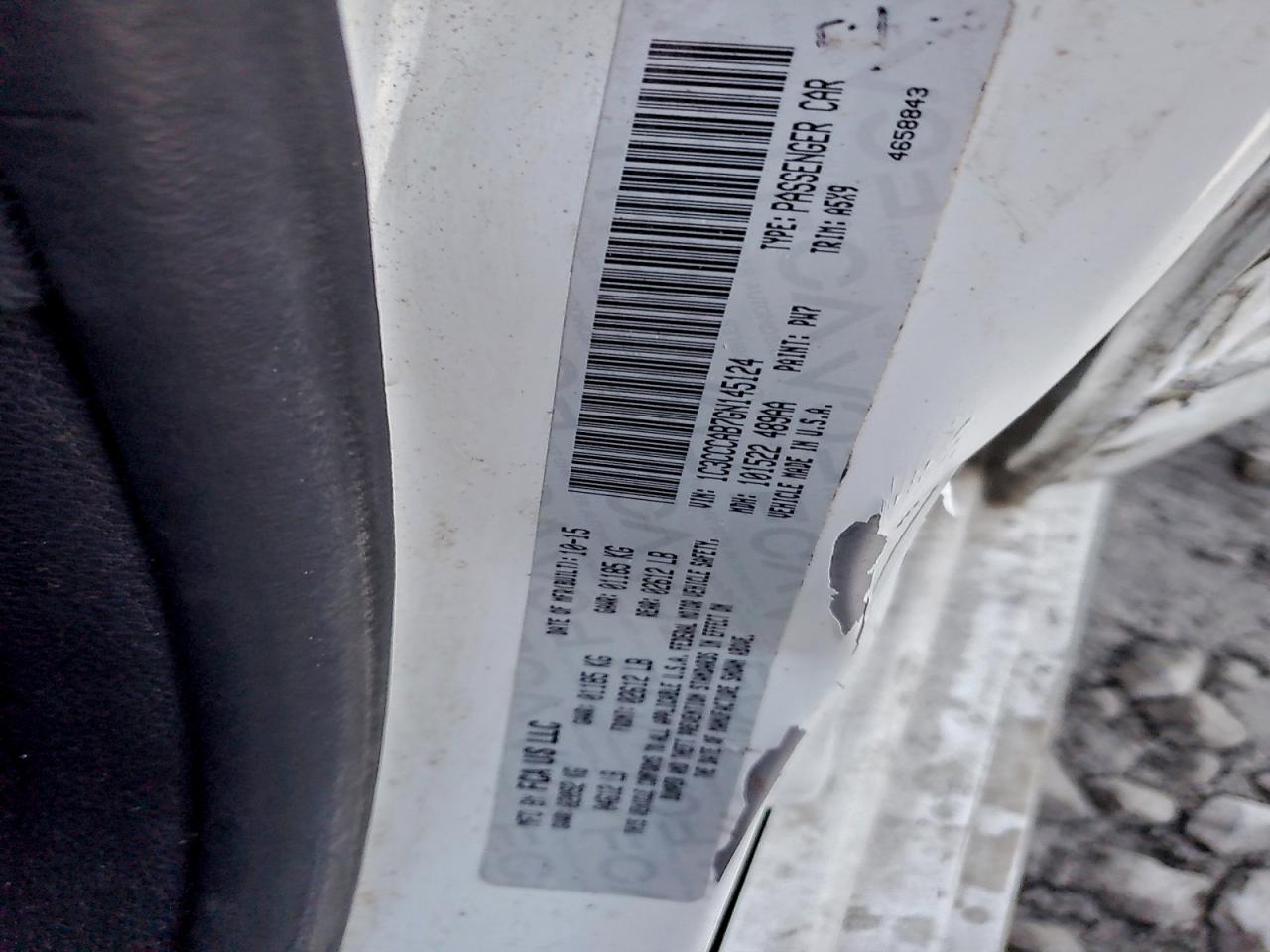 Chrysler 200 Limited Image 11