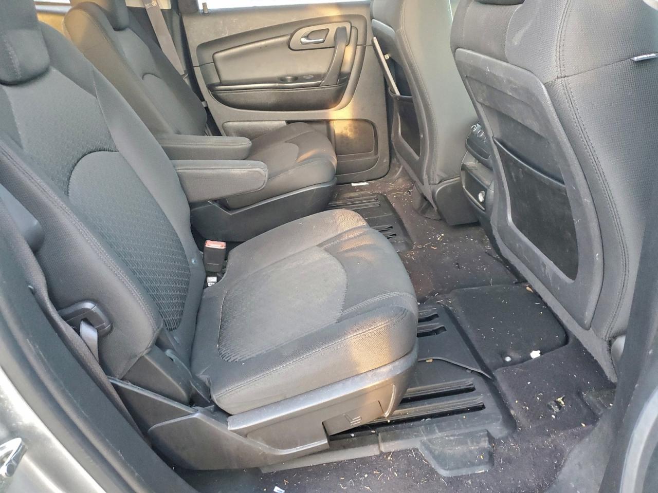 Chevrolet Traverse Lt Image 6