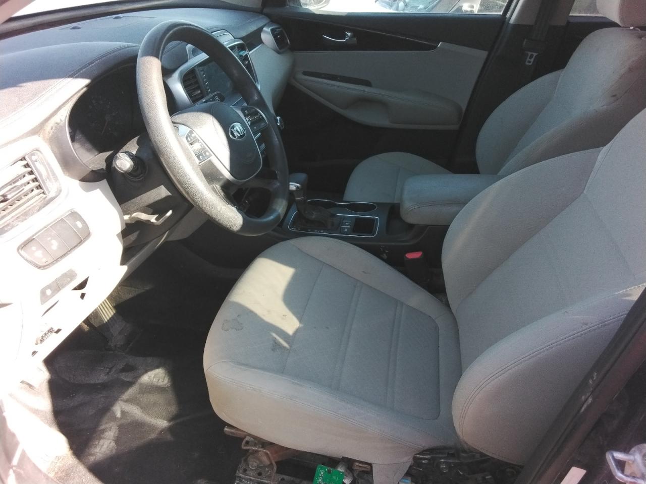 Kia Sorento Lx Image 4