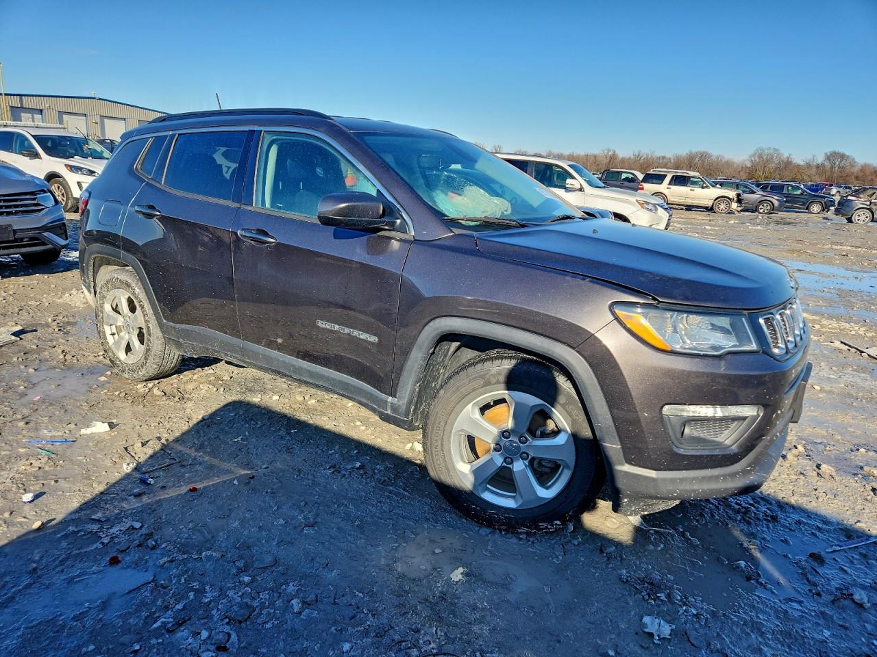 Jeep Compass Latitude Image 2