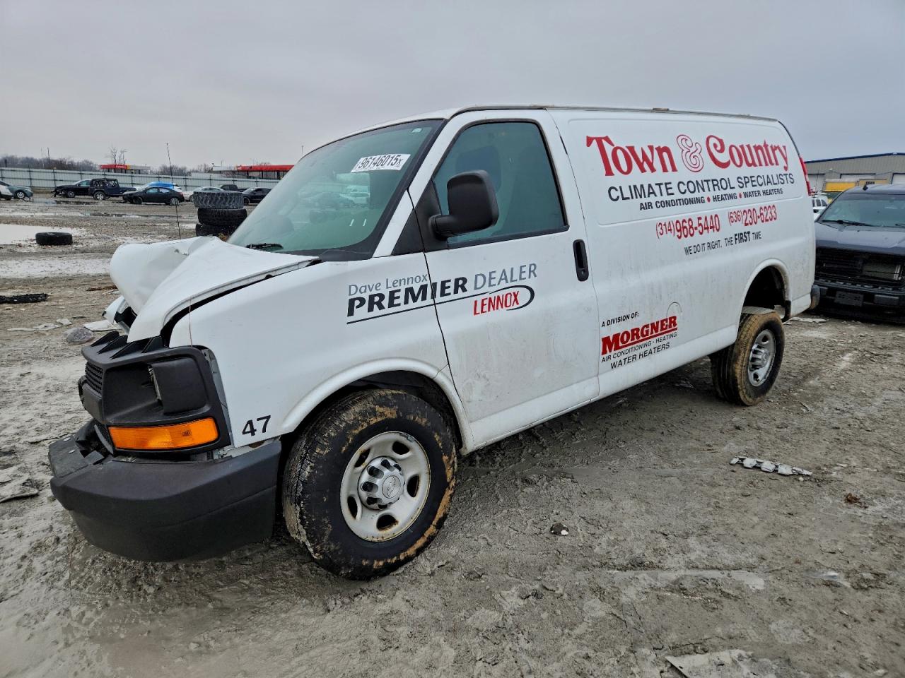 Chevrolet Express Image 1