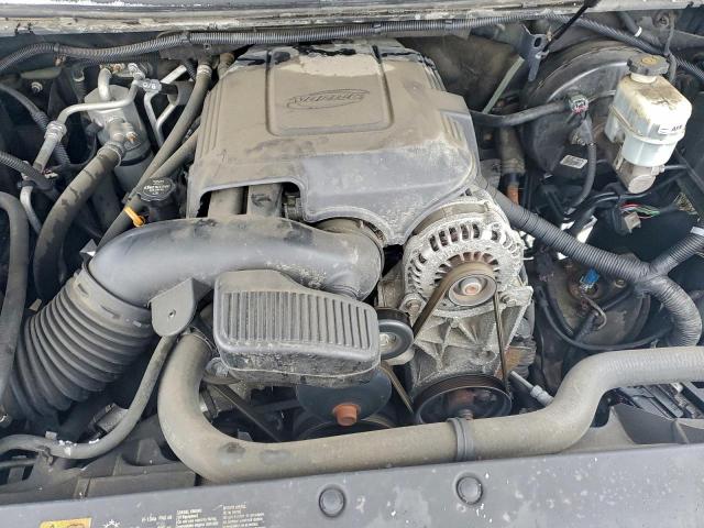 GMC Yukon Denali Image 10