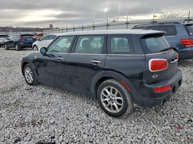 MINI Cooper Clubman Image 2