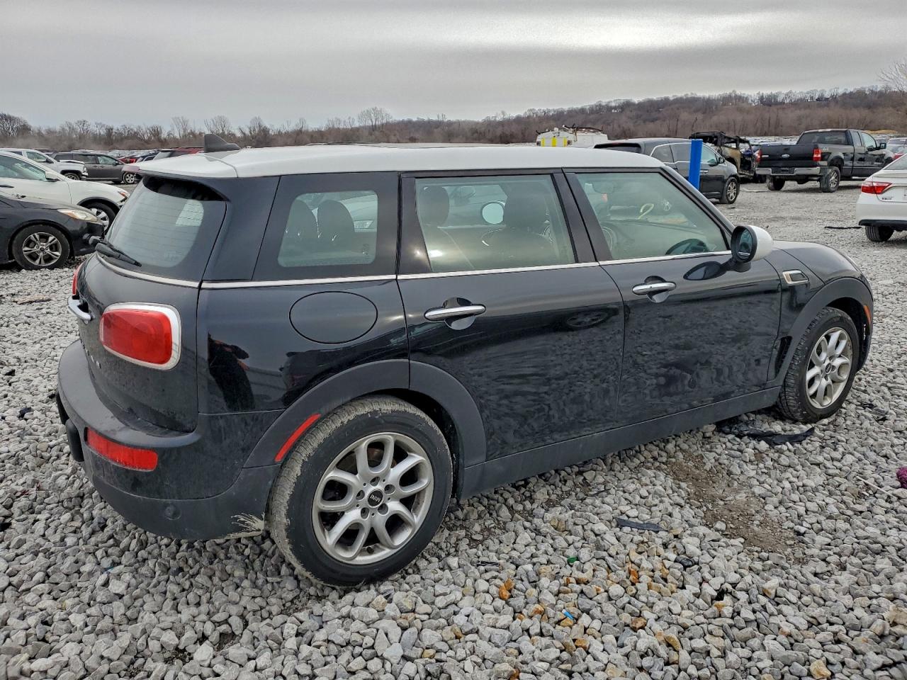 MINI Cooper Clubman Image 3
