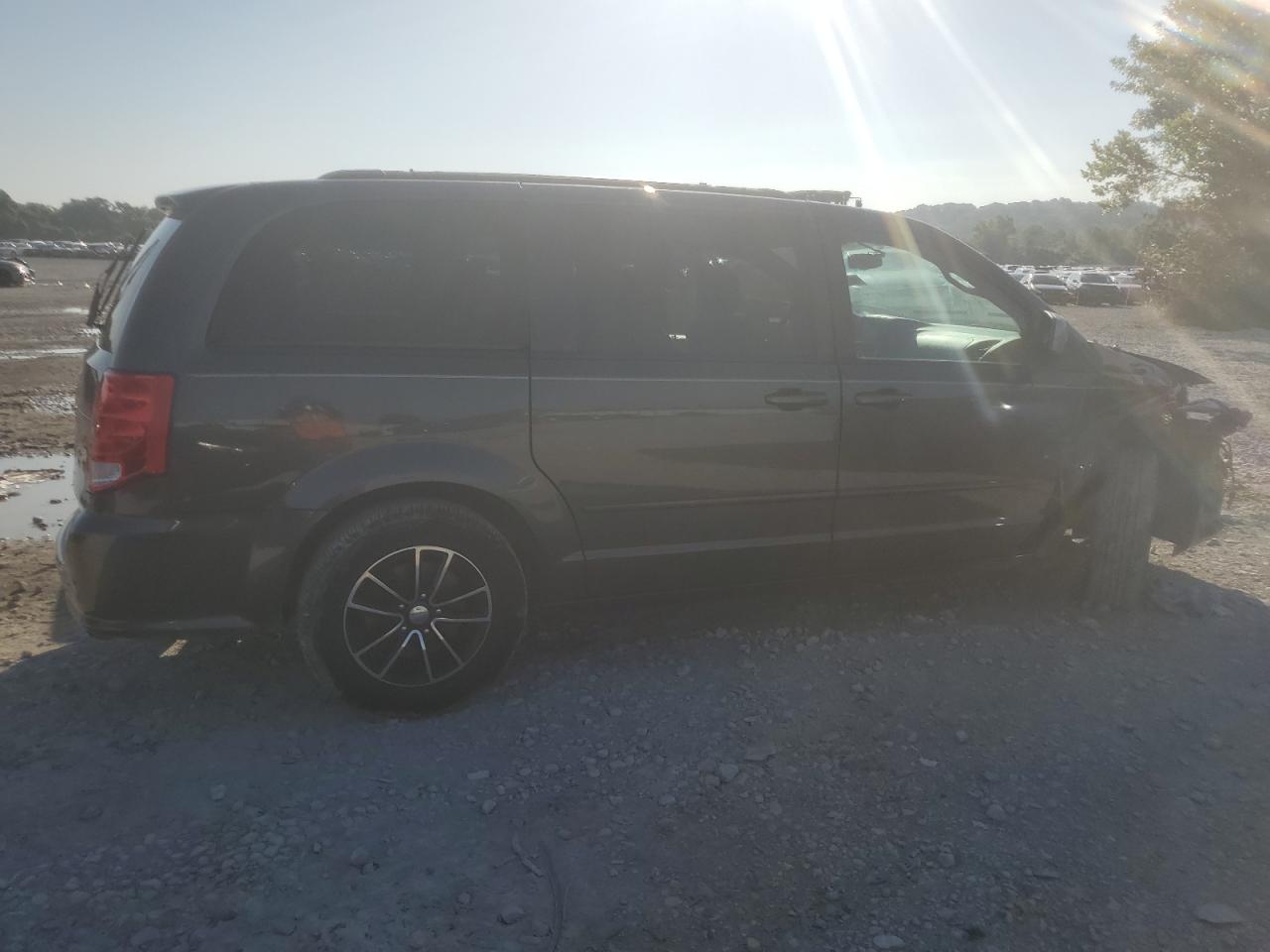 Dodge Caravan Se Image 7