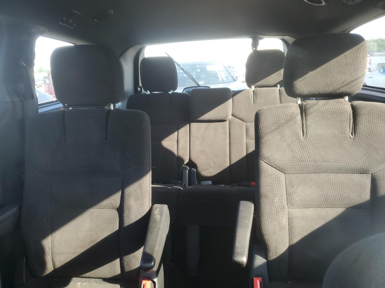 Dodge Caravan Se Image 9