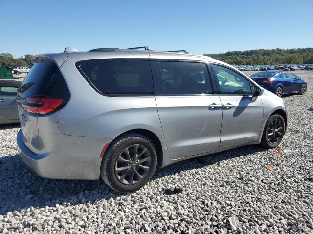 Chrysler Pacifica Touring L Image 6