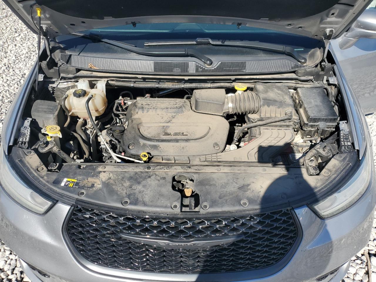 Chrysler Pacifica Touring L Image 7