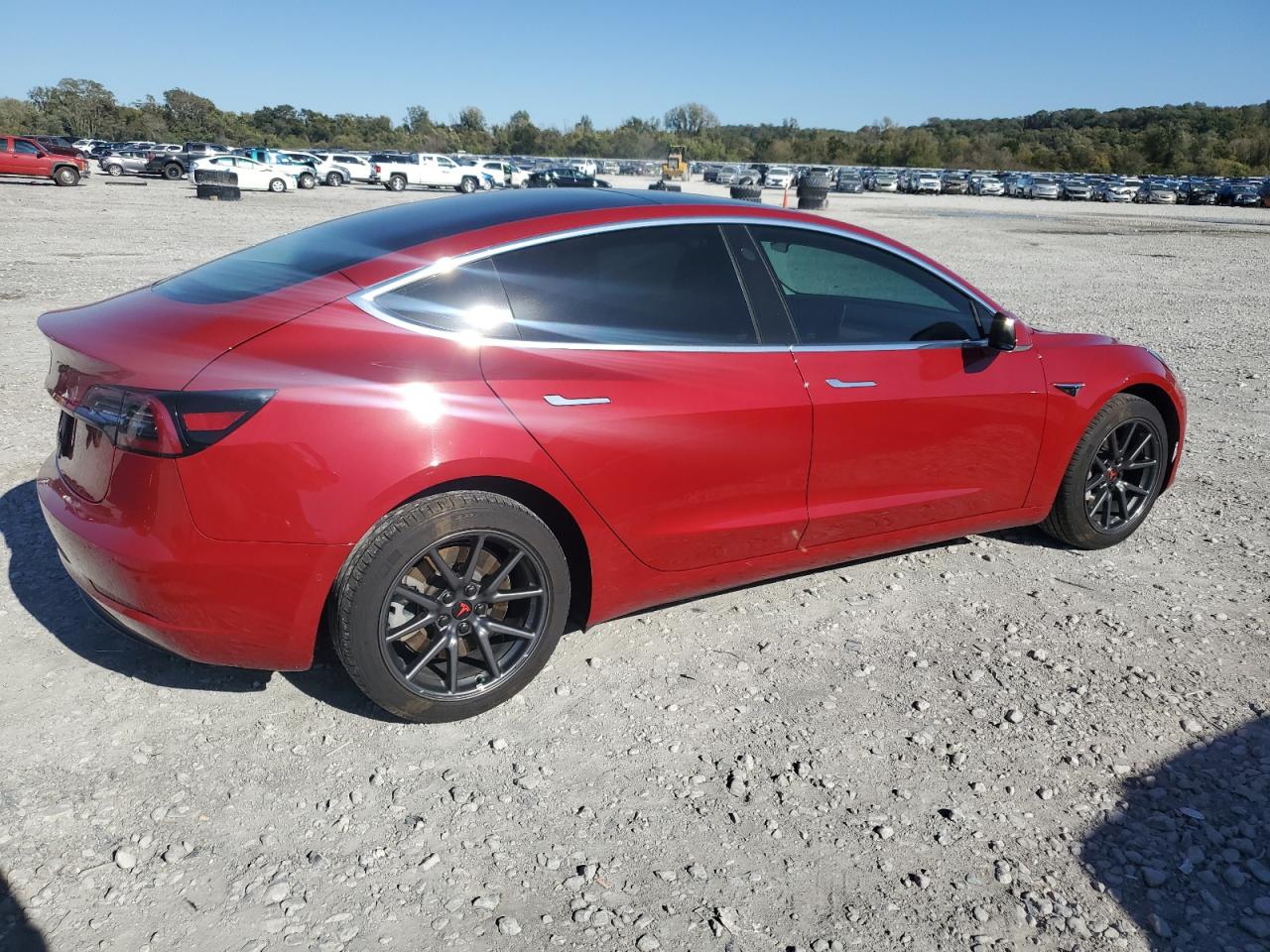 Tesla Model 3 Image 3