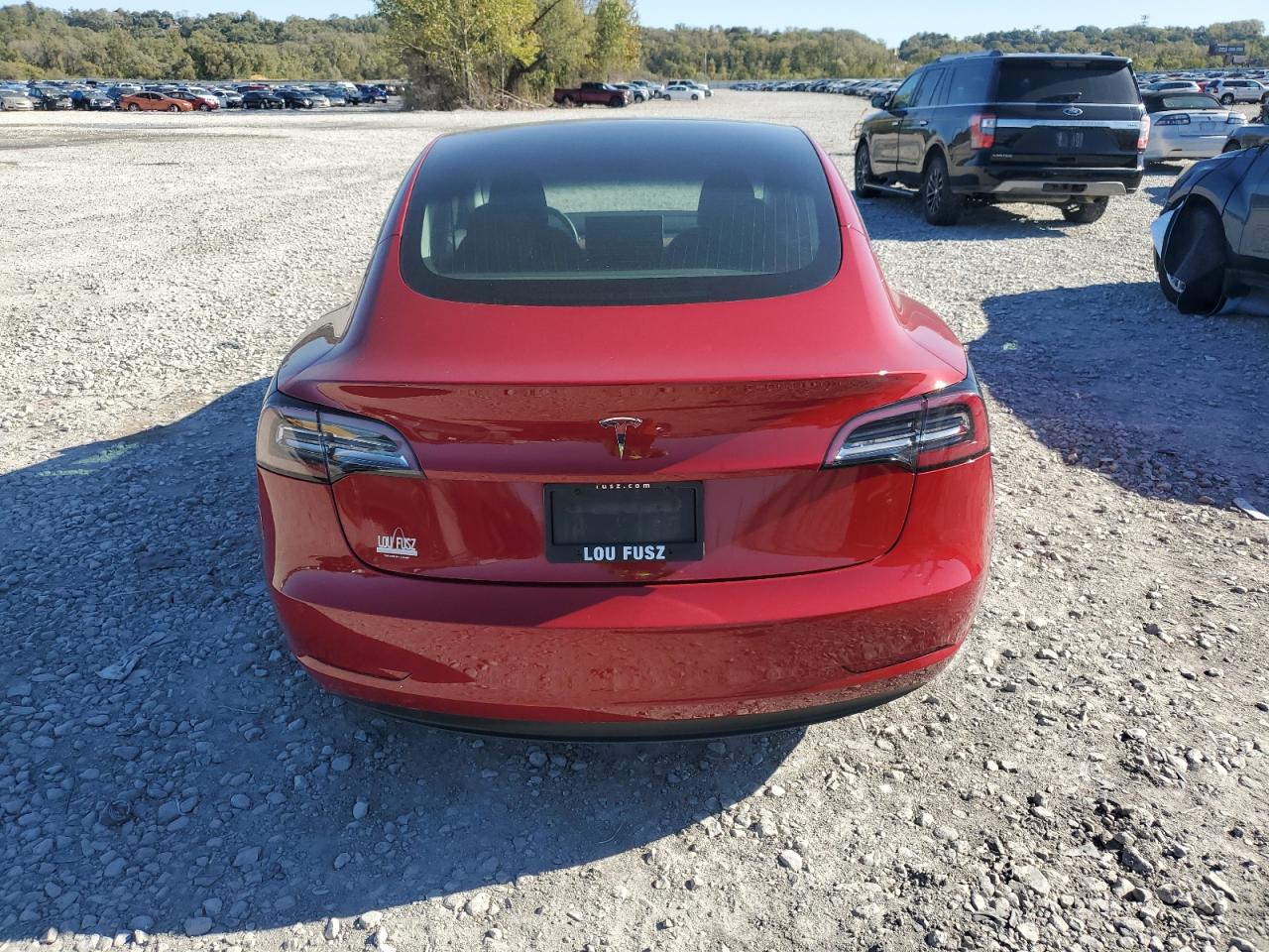 Tesla Model 3 Image 7
