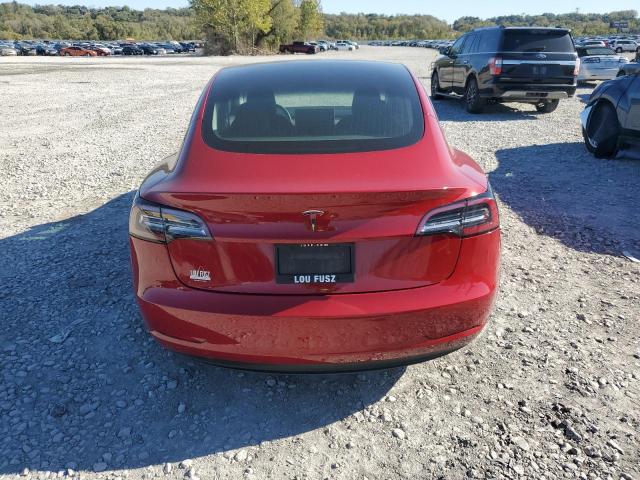 Tesla Model 3 Image 7