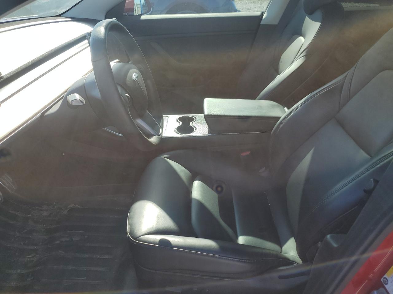Tesla Model 3 Image 5