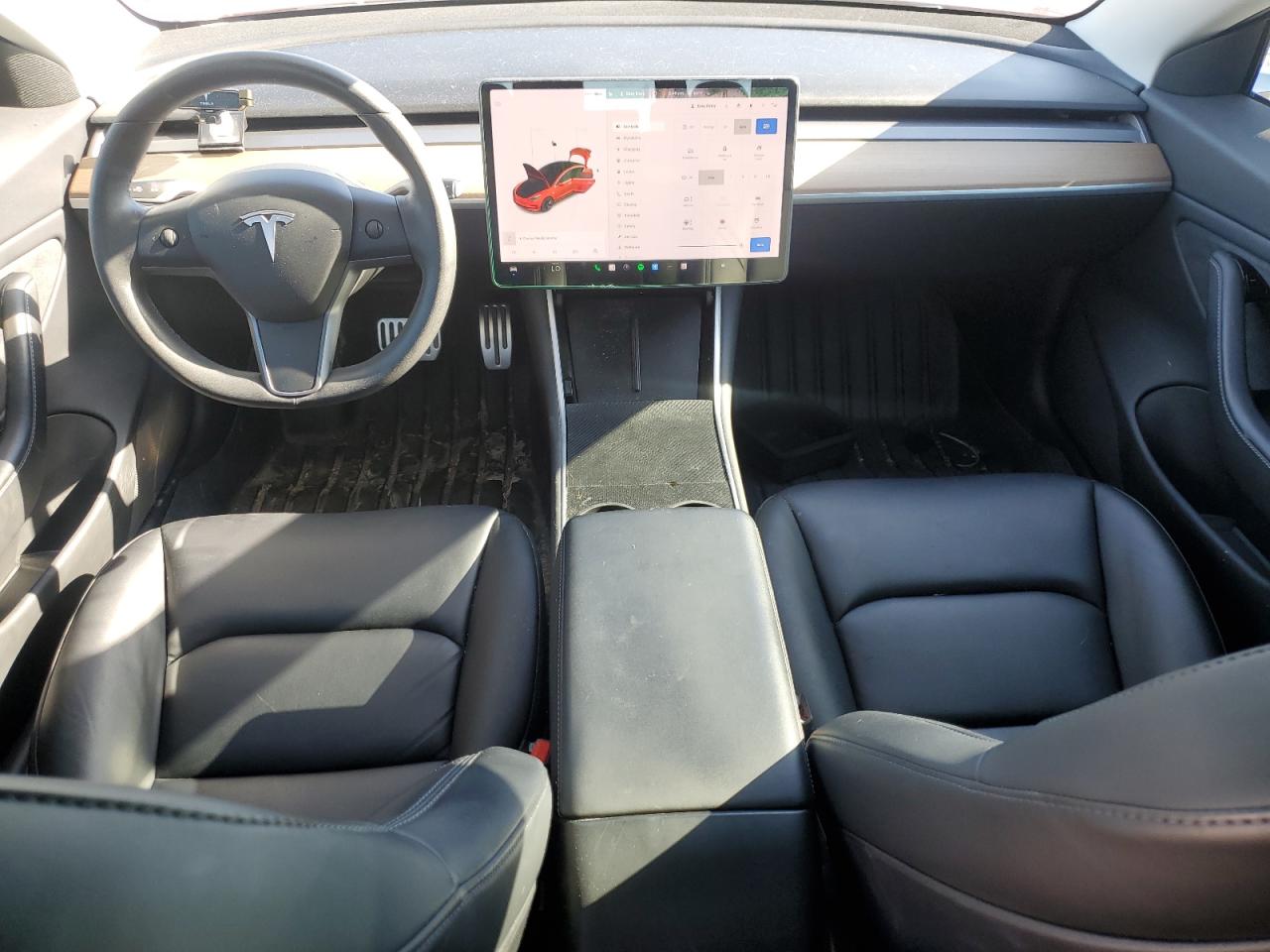 Tesla Model 3 Image 6