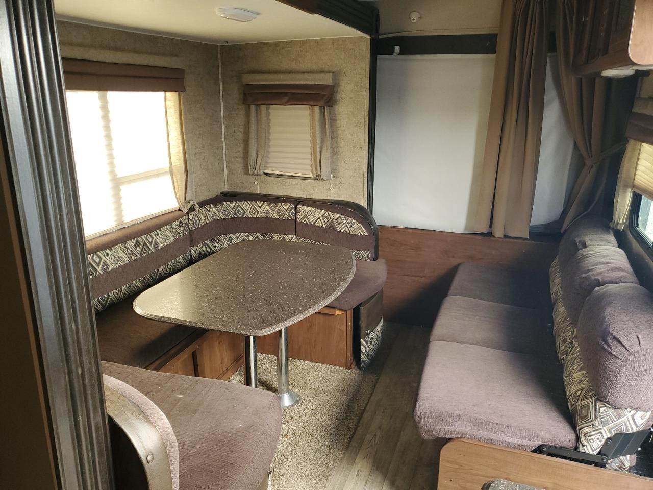 Coachmen Freedom Image 10