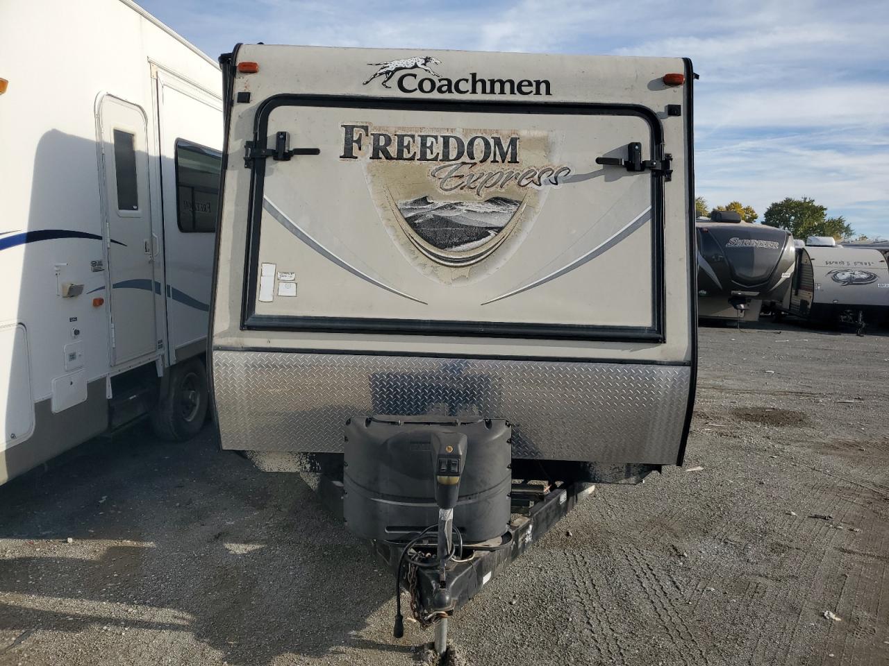 Coachmen Freedom Image 3