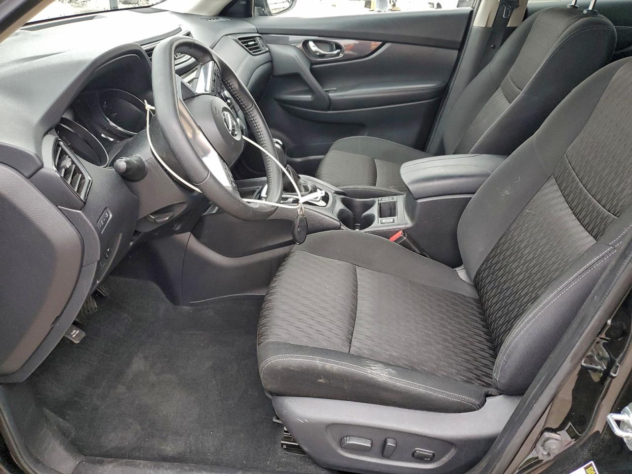 Nissan Rogue S Image 11