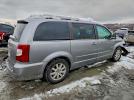 Chrysler Minivan Touring Image 5