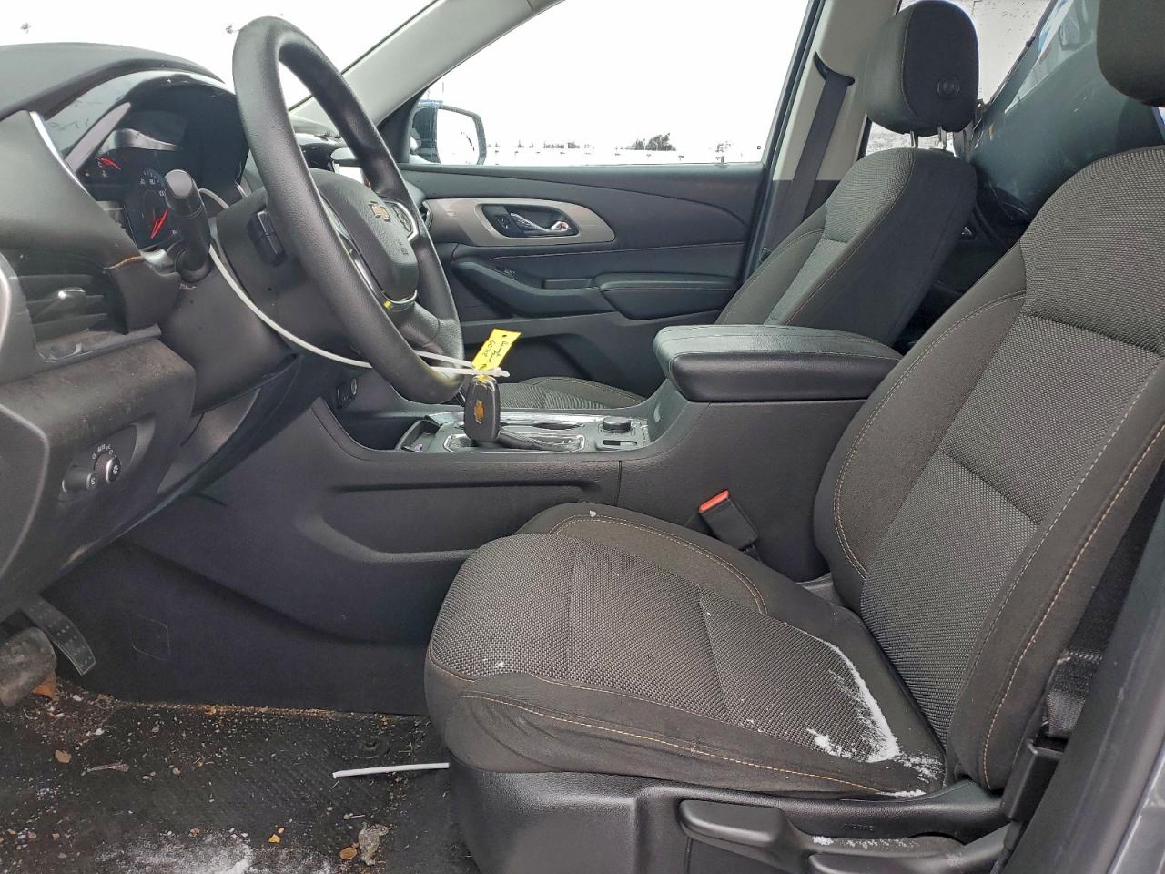 Chevrolet Traverse Ls Image 9