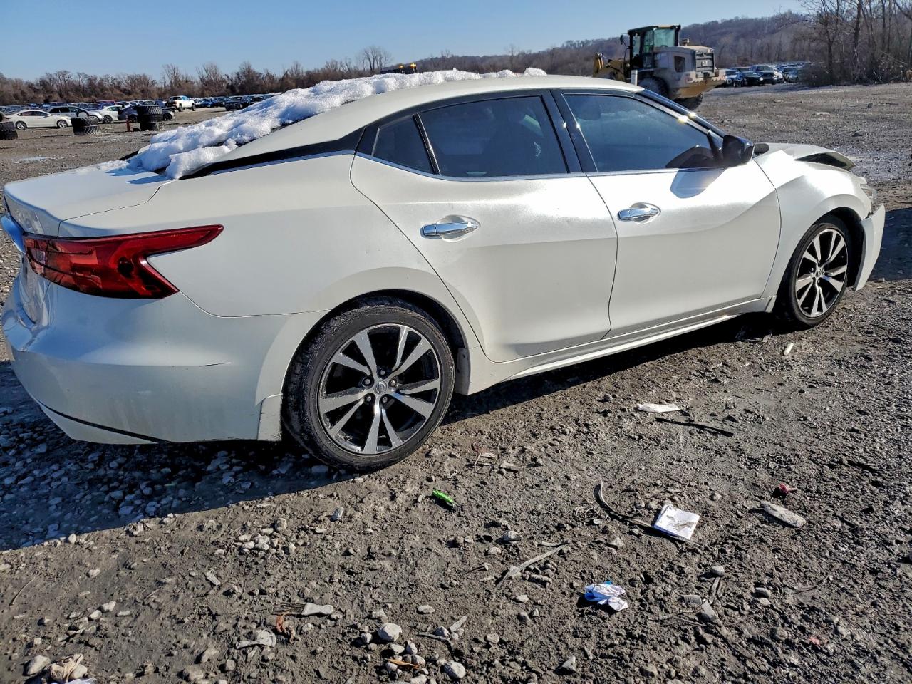 Nissan Maxima 3.5s Image 4