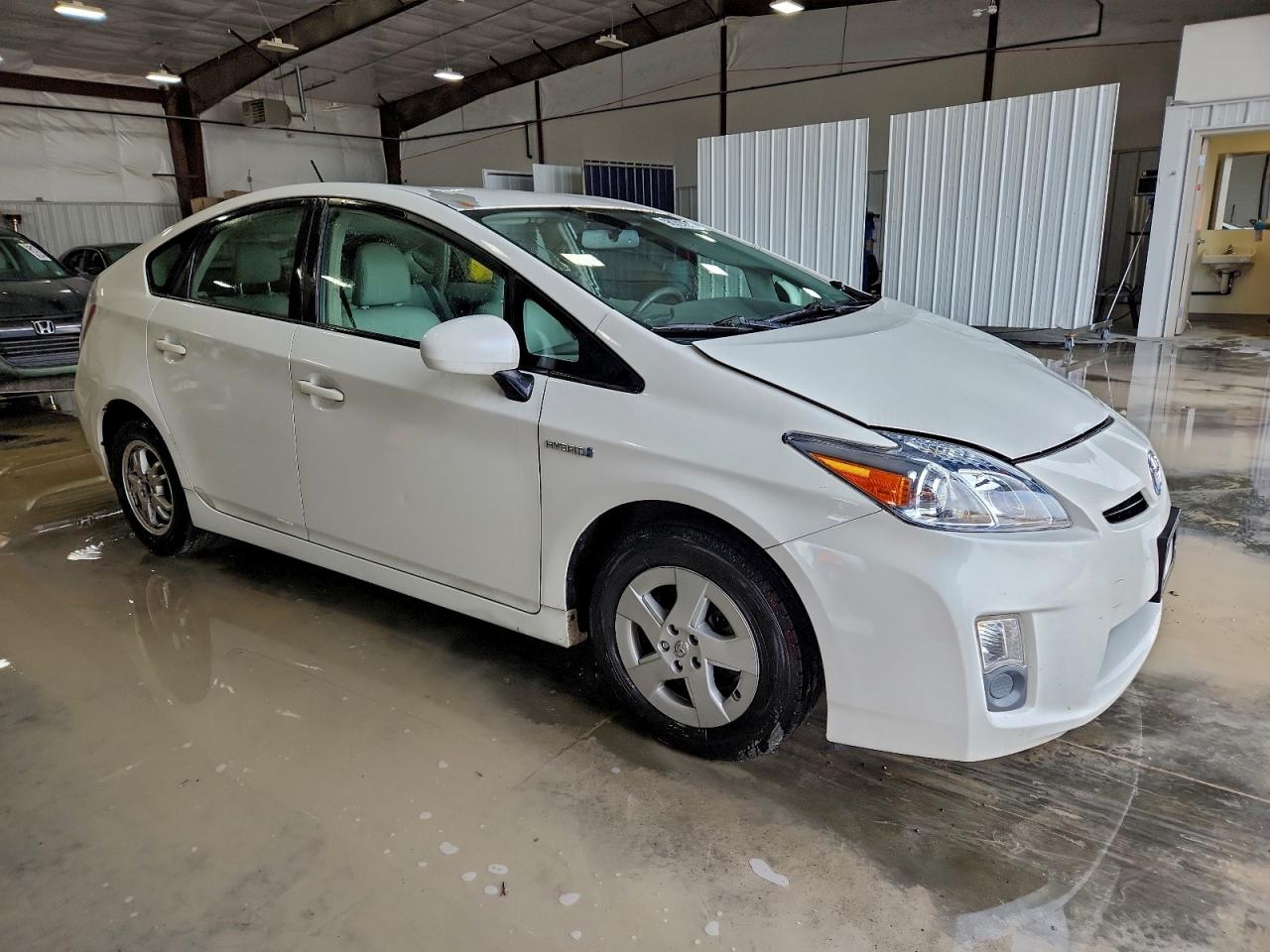 Toyota Prius Image 3