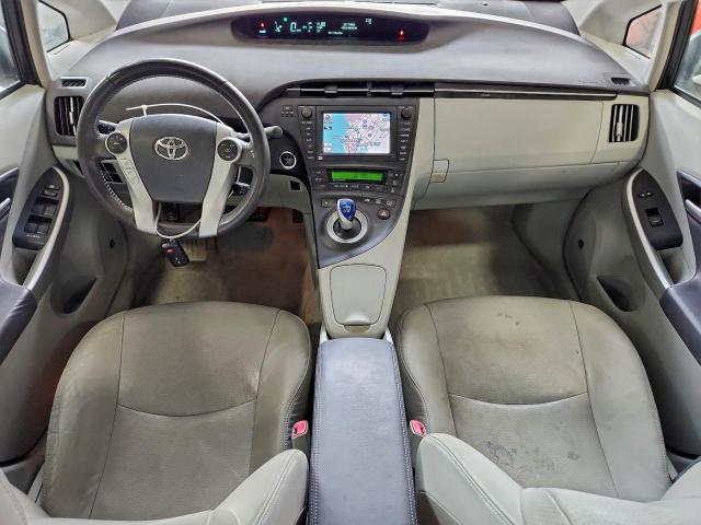 Toyota Prius Image 4