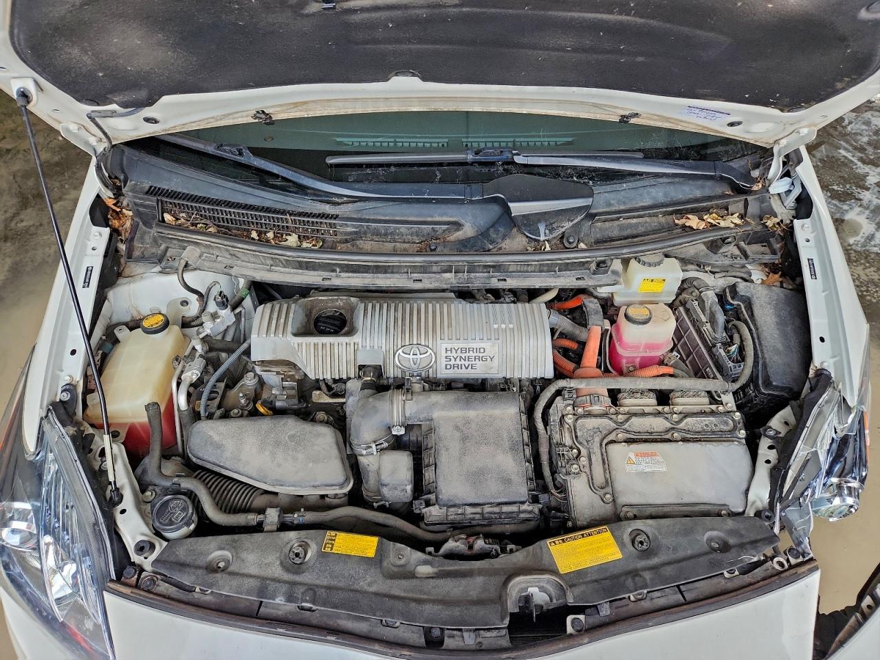 Toyota Prius Image 11