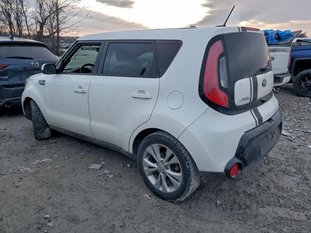 Kia Soul + Image 11