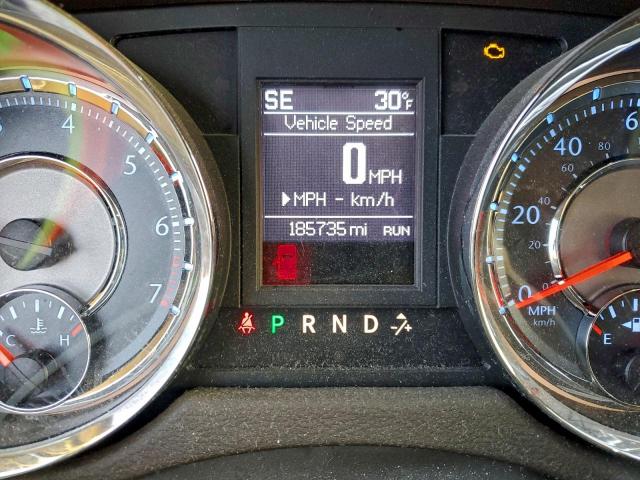 Chrysler Minivan Touring Image 6