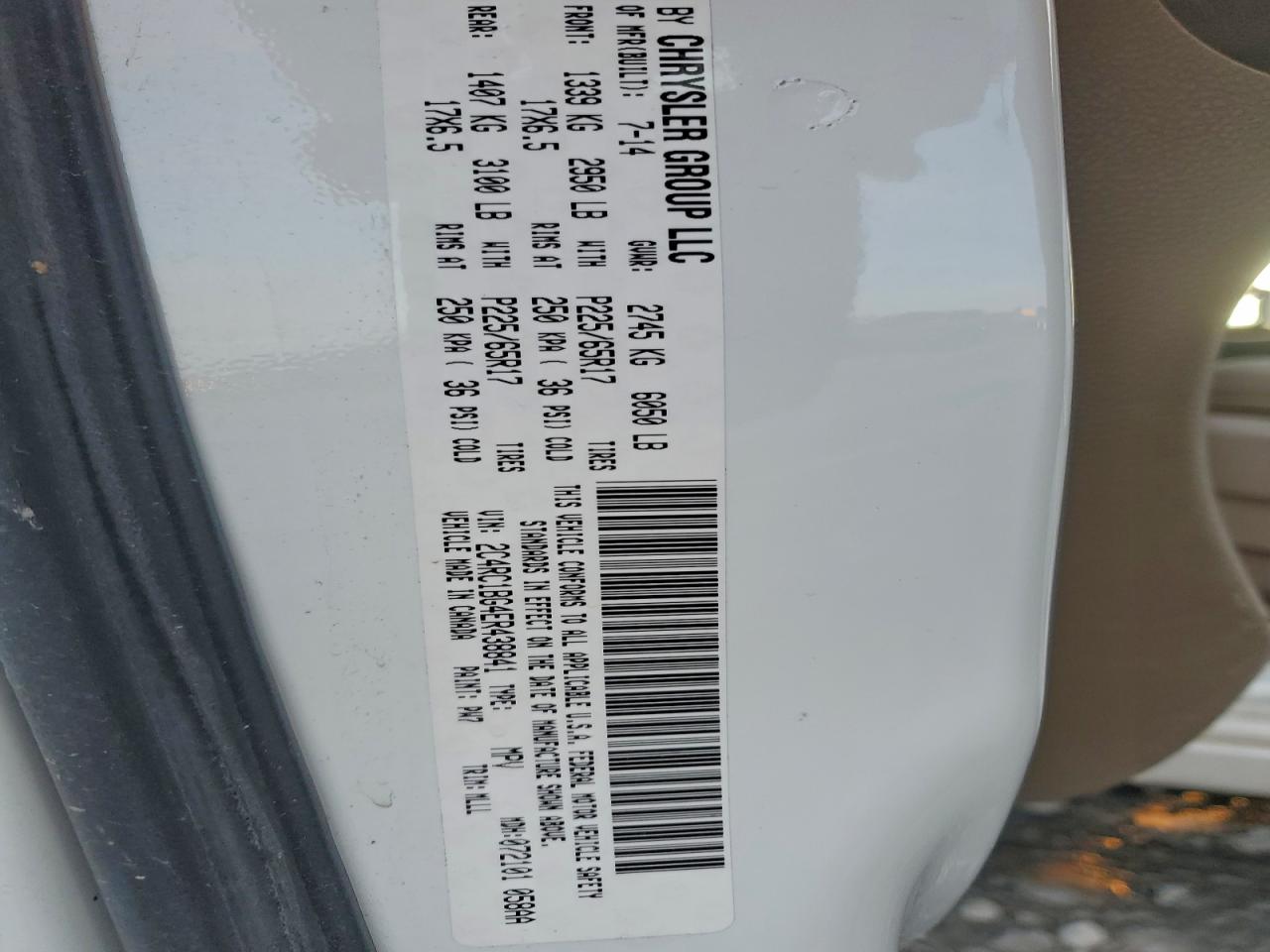 Chrysler Minivan Touring Image 10