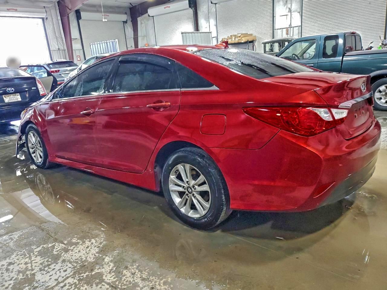 Hyundai SONATA Gls Image 10