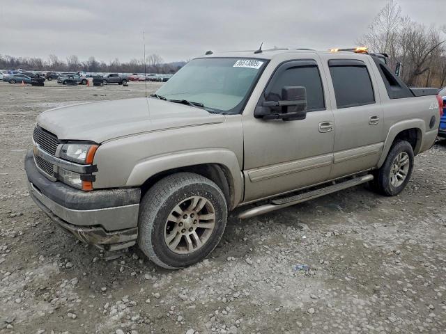  Salvage Chevrolet Avalanche