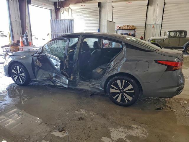 Nissan Altima Sl Image 4