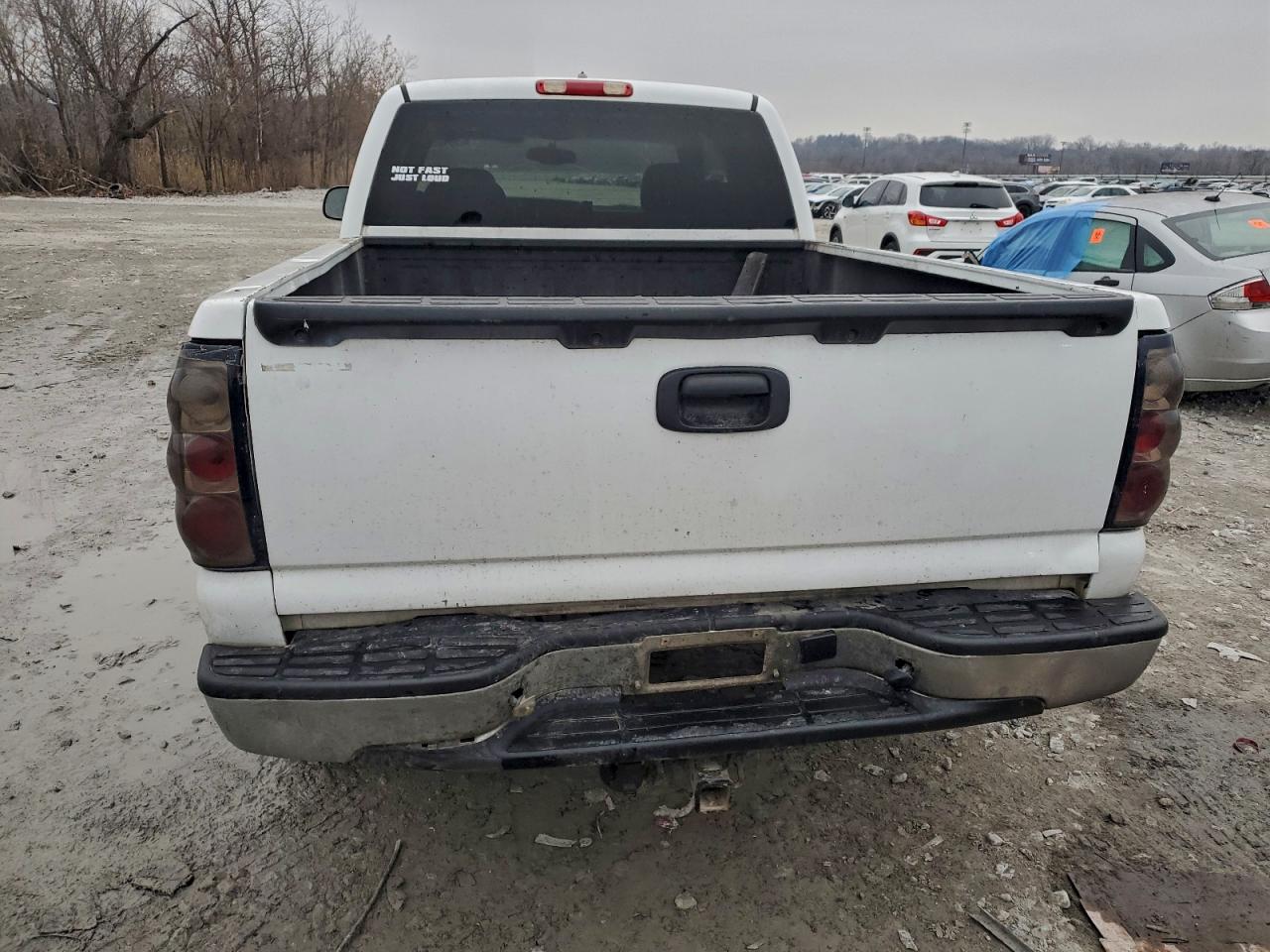 Chevrolet Silverado K1500 Image 12
