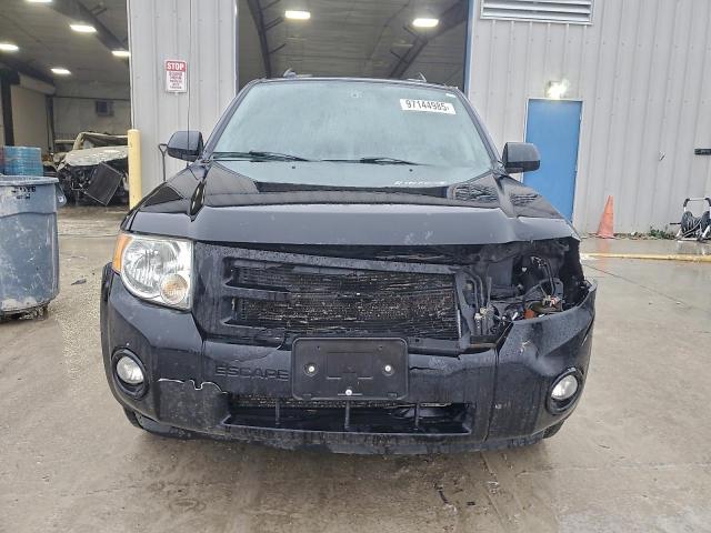 Ford Escape Limited Image 6