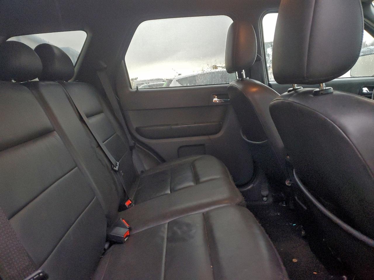 Ford Escape Limited Image 9