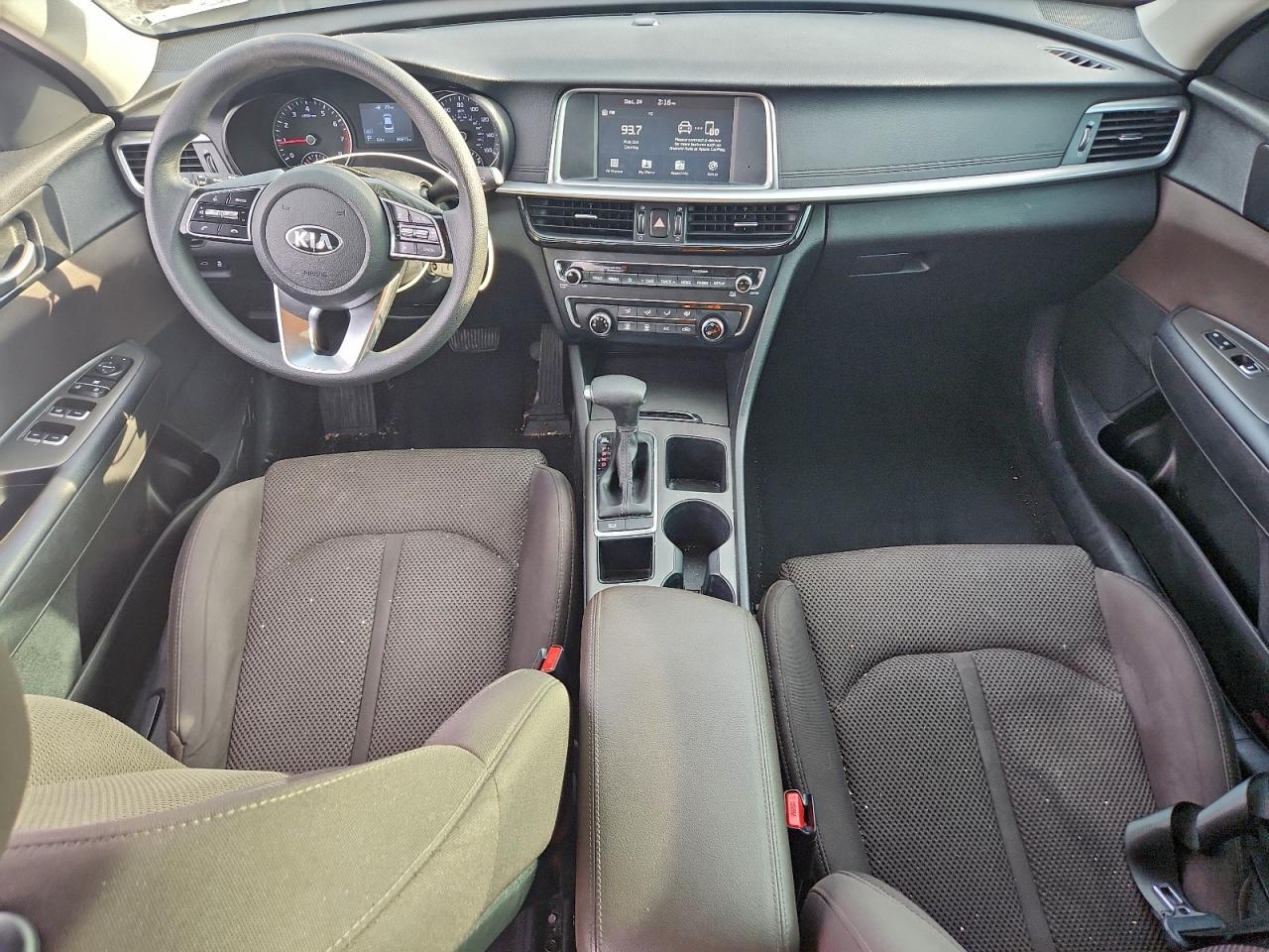 Kia Optima Lx Image 9