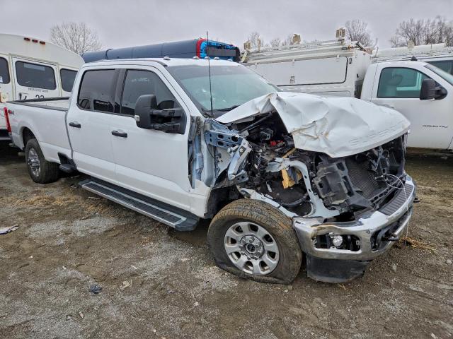 Ford F-350 Super Duty Image 12