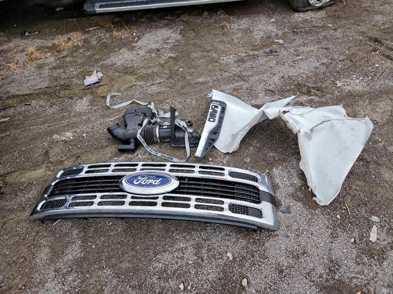 Ford F-350 Super Duty Image 8