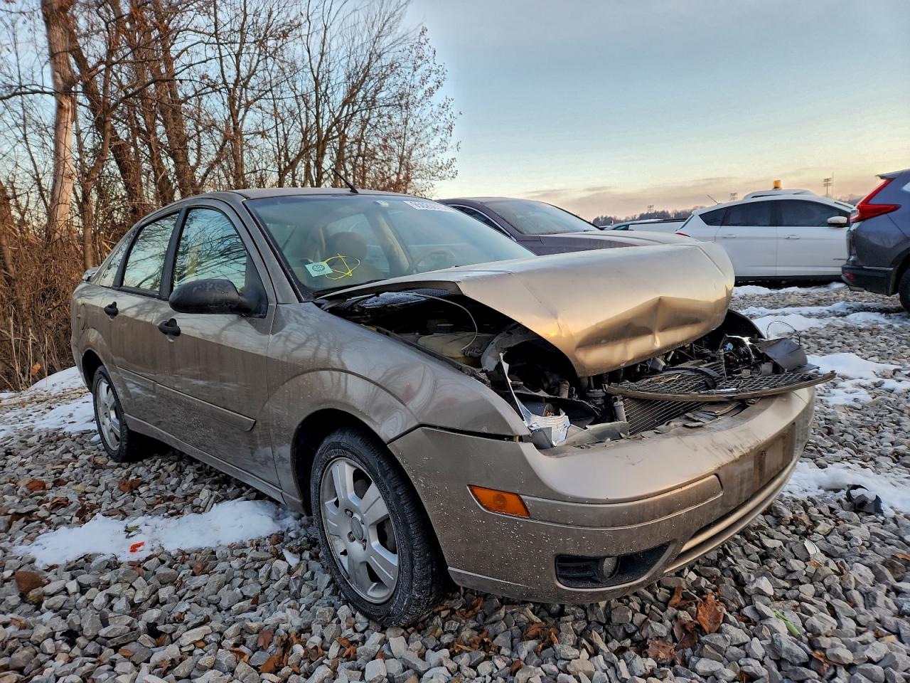 Ford Focus Zx4 Image 5