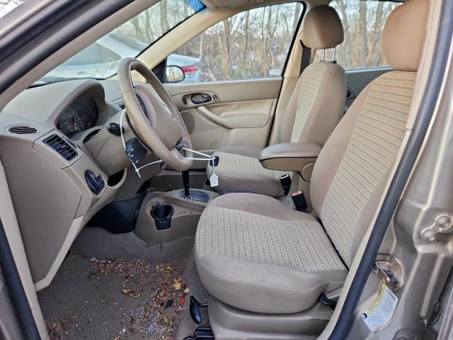 Ford Focus Zx4 Image 3