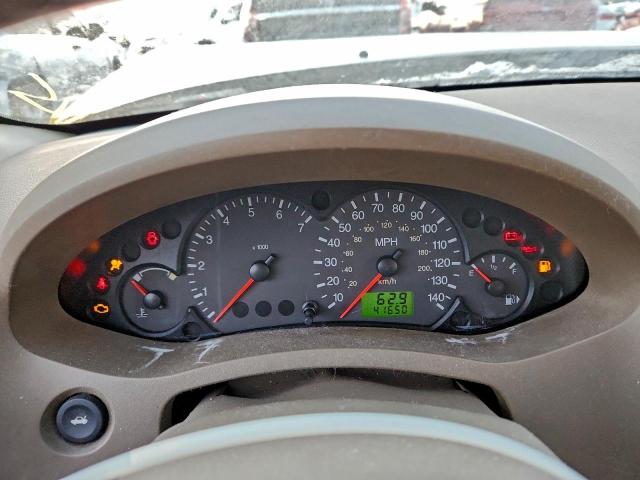 Ford Focus Zx4 Image 8