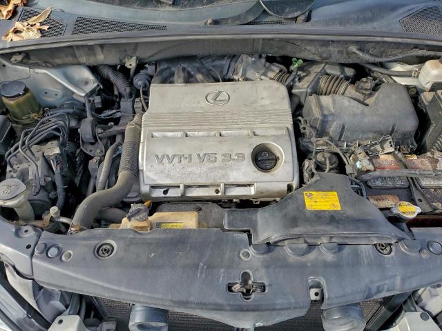 Lexus RX 330 Image 12